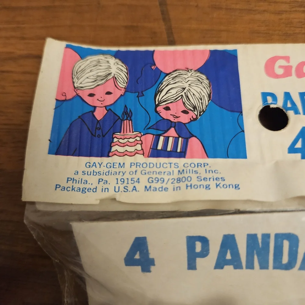 Gay-Gem 6 Party Favors Foam Pandas Vintage Hong Kong Sealed‎ Package